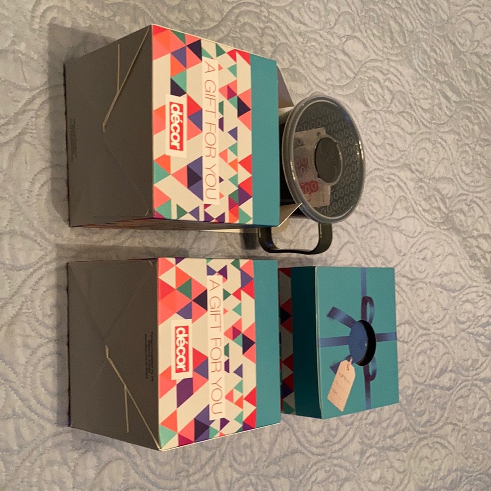 Microwaveable travel mugs